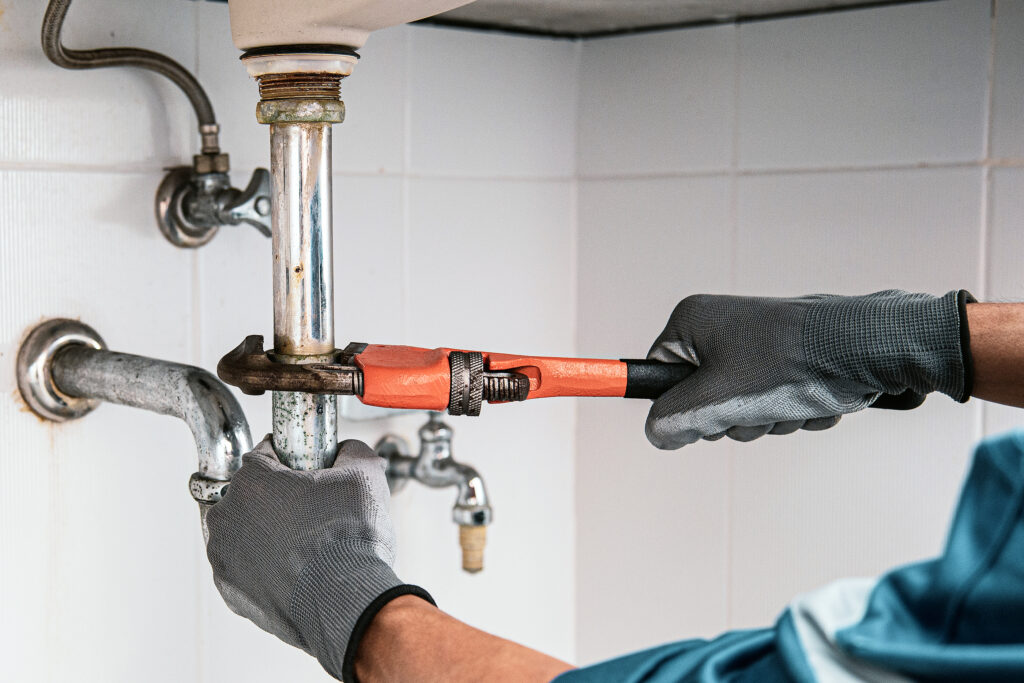 Leak Repair in Catalpa Canyon